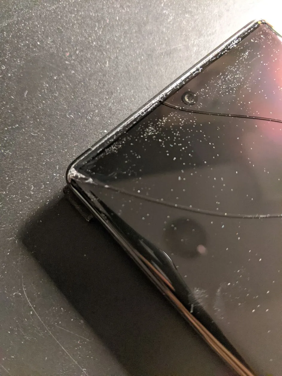 Google Pixel Broken Screen Repair - Pixel 6 Pixel 7 Pixel 8